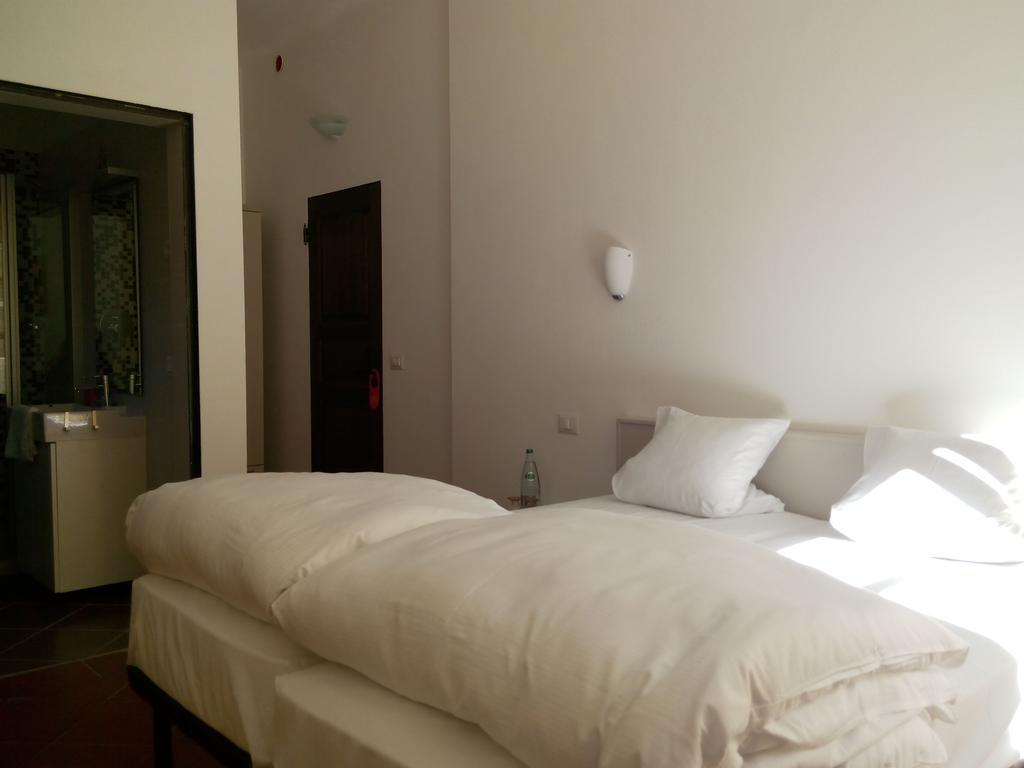 Casa Baroli B&B Cannobio Værelse billede