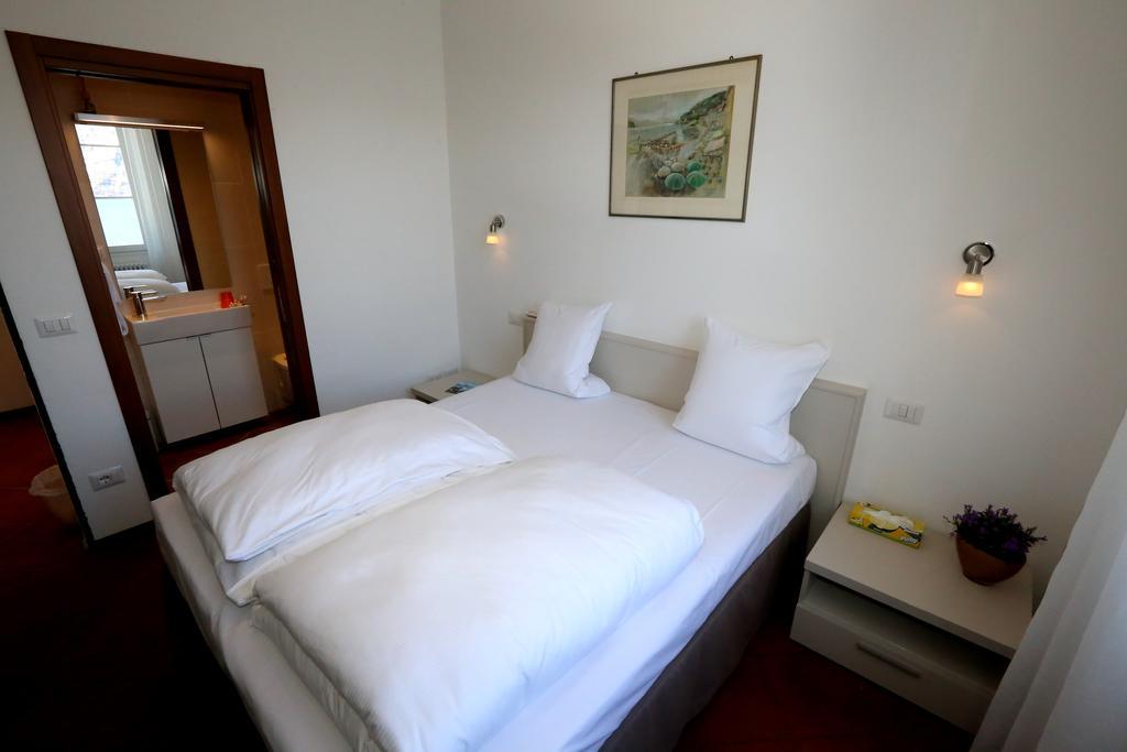 Casa Baroli B&B Cannobio Eksteriør billede