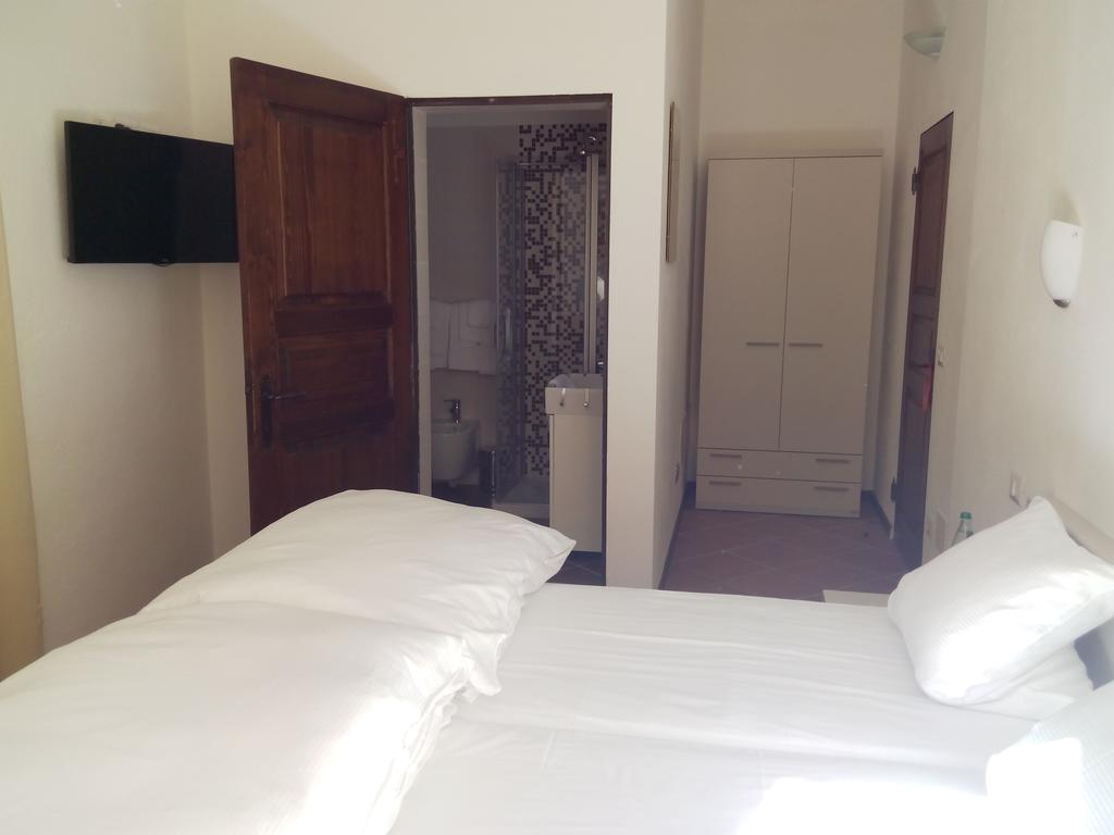 Casa Baroli B&B Cannobio Værelse billede